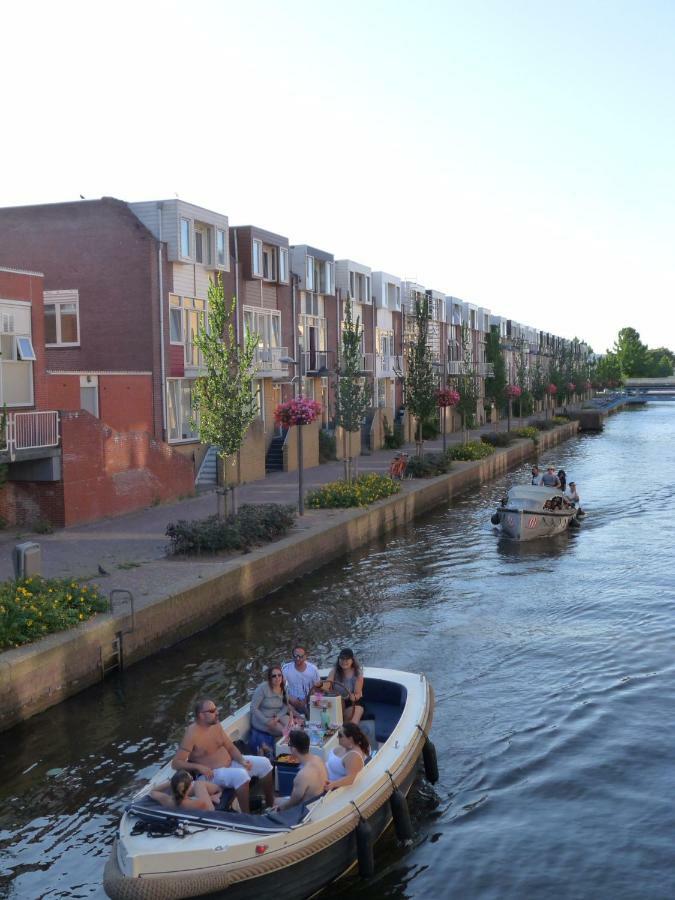 Bij Paul In Almere Leilighet Eksteriør bilde